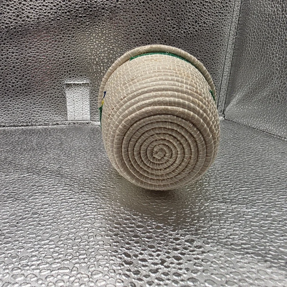Handwoven Coiled Friendship Basket – 5 in Lidded‎ – Multicolored – Artisan Craft